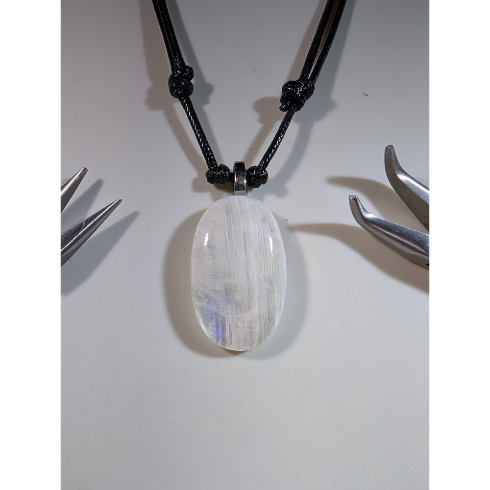 Natural Moonstone Oval Pendant Necklace Adjustable Black‎ Cord Blue Flash Boho